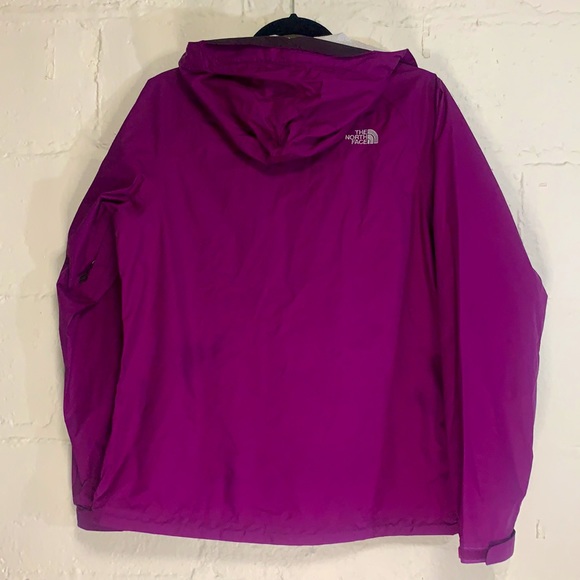The North Face Purple Venture 2 HyVent 2.5L Hooded Waterproof Rain Jacket Sz S - Picture 5 of 7